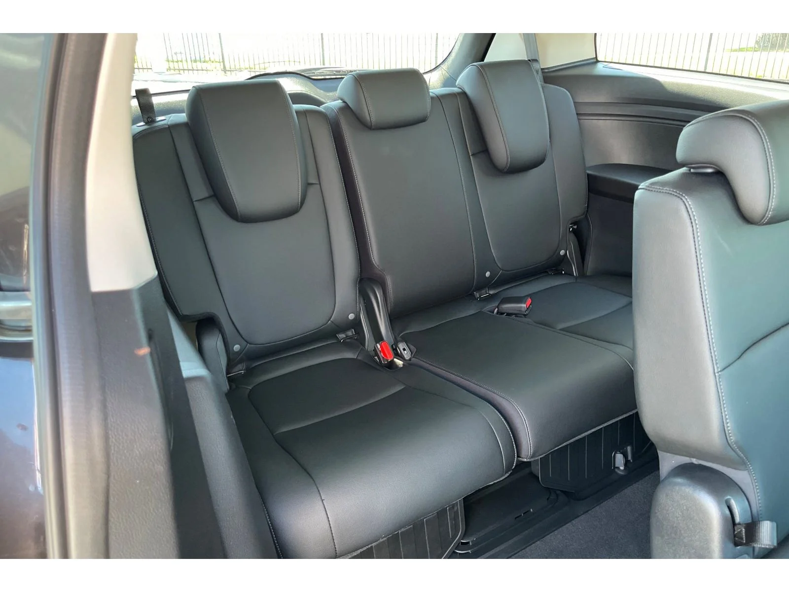 Used 2026 Modern Steel Metallic Honda EX-L image 18