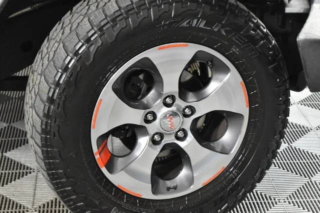 Used 2016 Silver Jeep Unlimited Sahara image 6