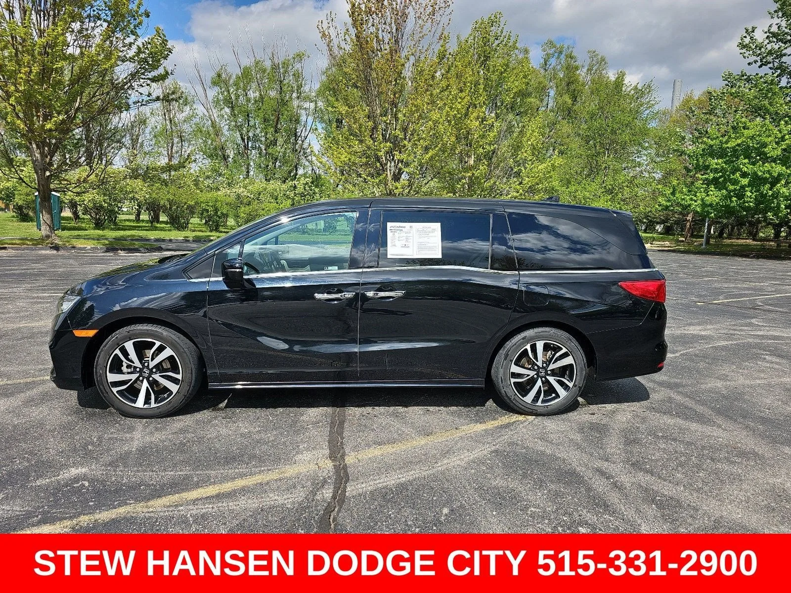 2020 Honda Odyssey Elite's photo