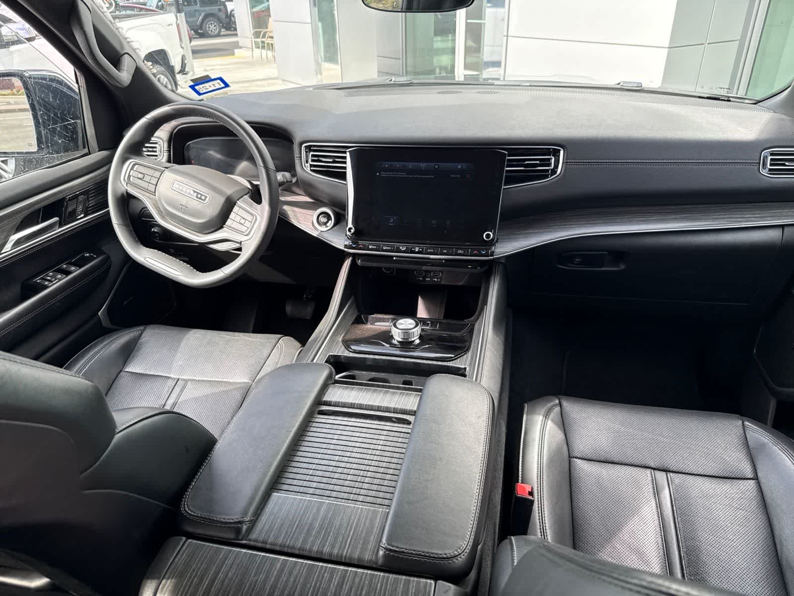 Used 2024 Diamond Black Crystal Pearlcoat Jeep Series II image 23