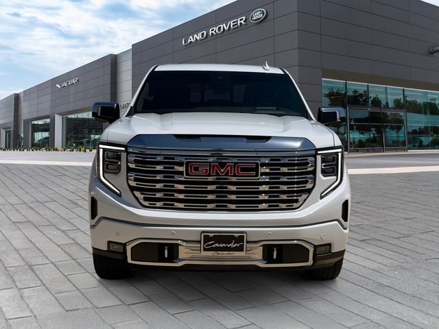 Used 2022 White GMC Denali image 8