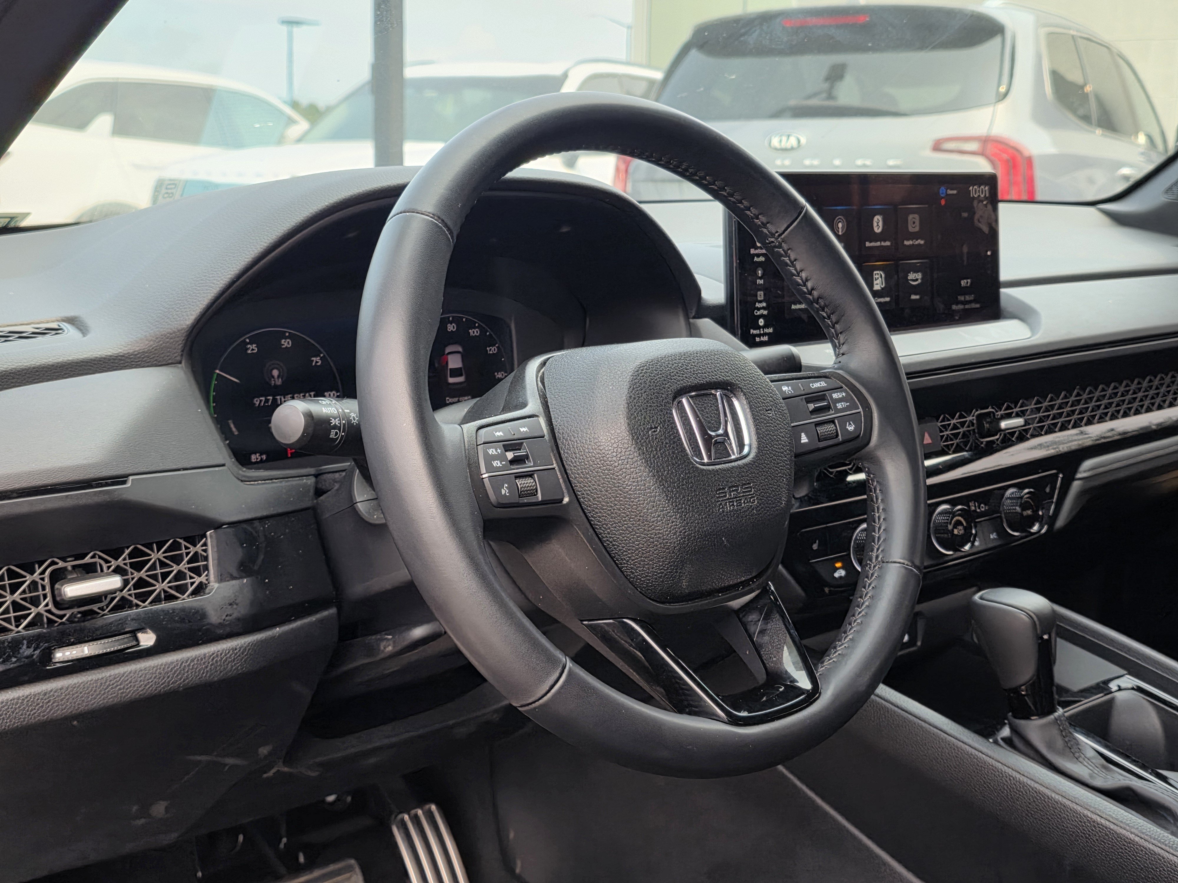 Used 2025 Urban Gray Pearl Honda Sport image 21
