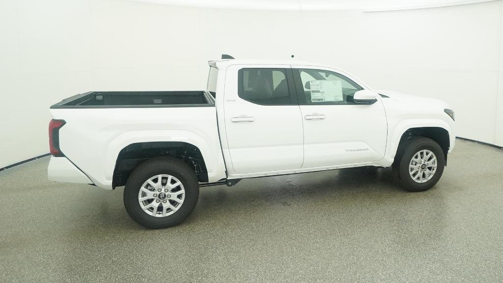 New 2026 Ice Cap Toyota SR5 image 13