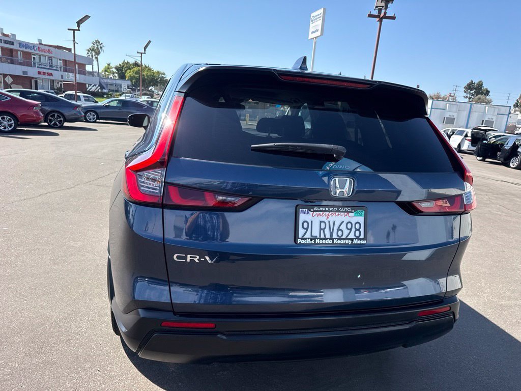 Used 2024  Honda EX image 3