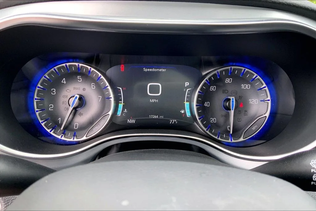 2026 Chrysler Pacifica Limited - Photo 19