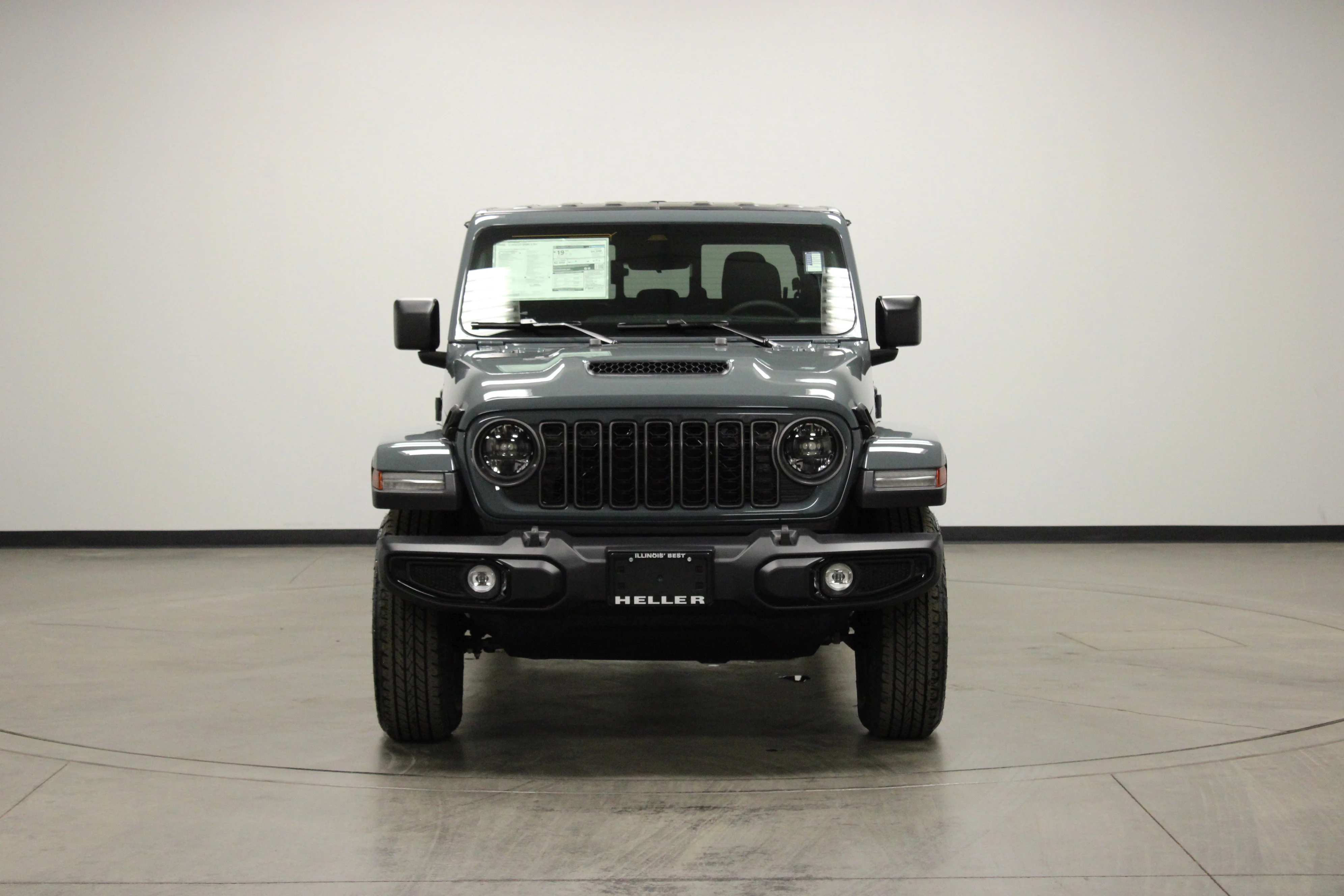New 2026 Anvil Clear-Coat Exterior Paint Jeep Sport S image 3