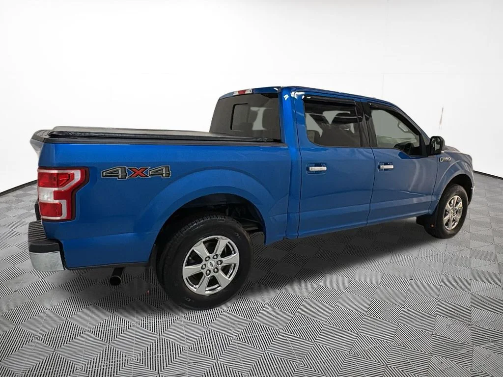 Used 2019 Blue Metallic Ford XLT image 9