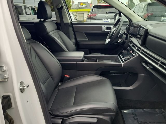 Certified Used 2025 White Hyundai SEL image 16