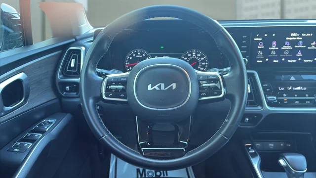 Used 2023 Silver Kia X-Line S image 13