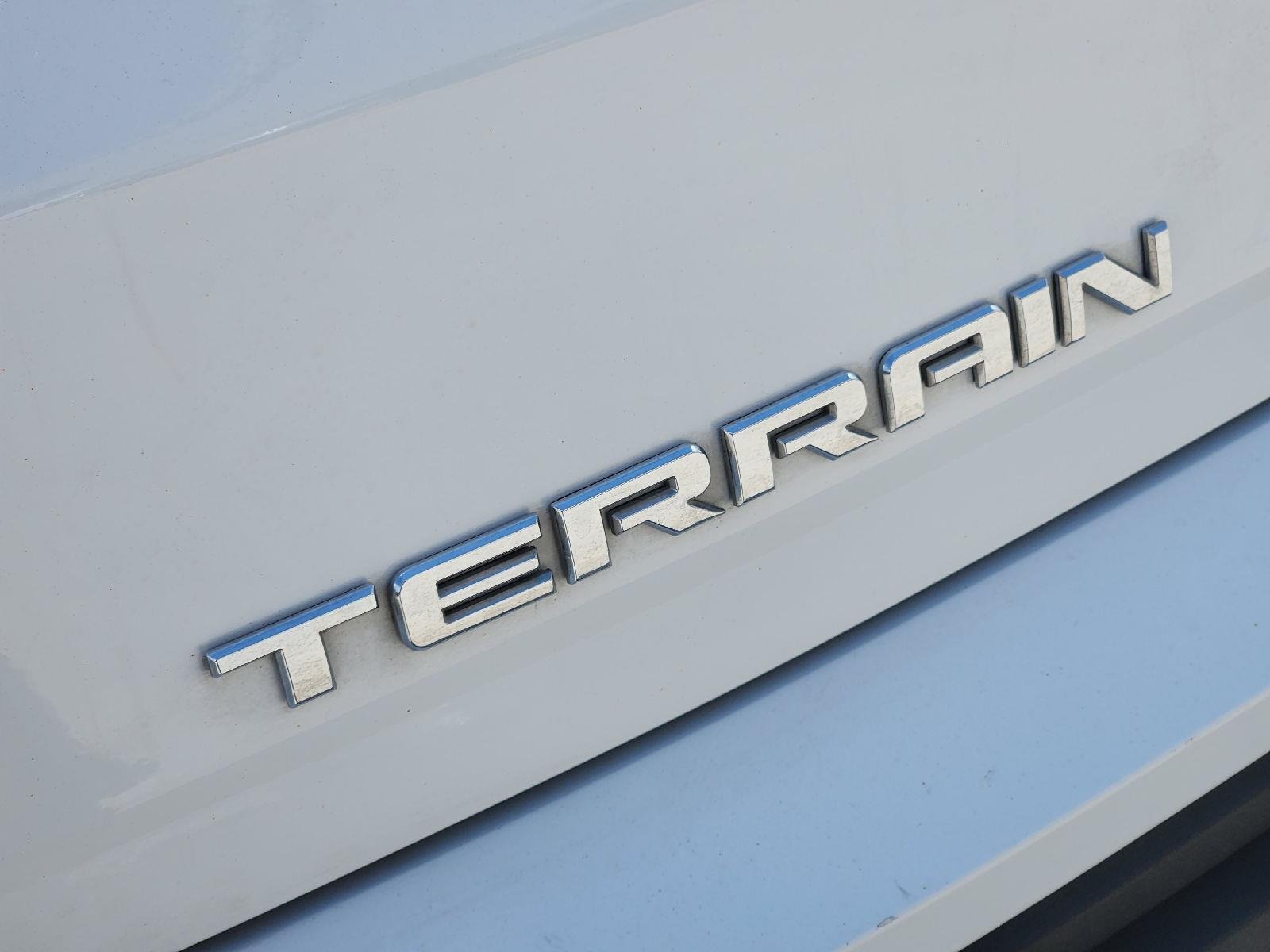 2020 GMC Terrain SLE White at Mossy Motors