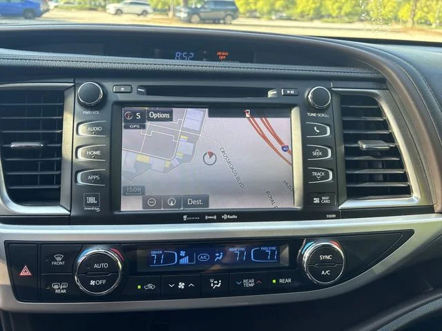 Used 2019 Silver Toyota Limited image 18