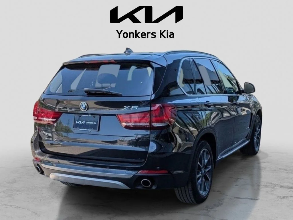 Used 2016 Black BMW xDrive35i image 6