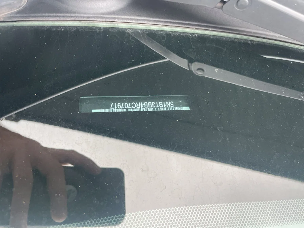 Used 2024 Silver Nissan SV image 16