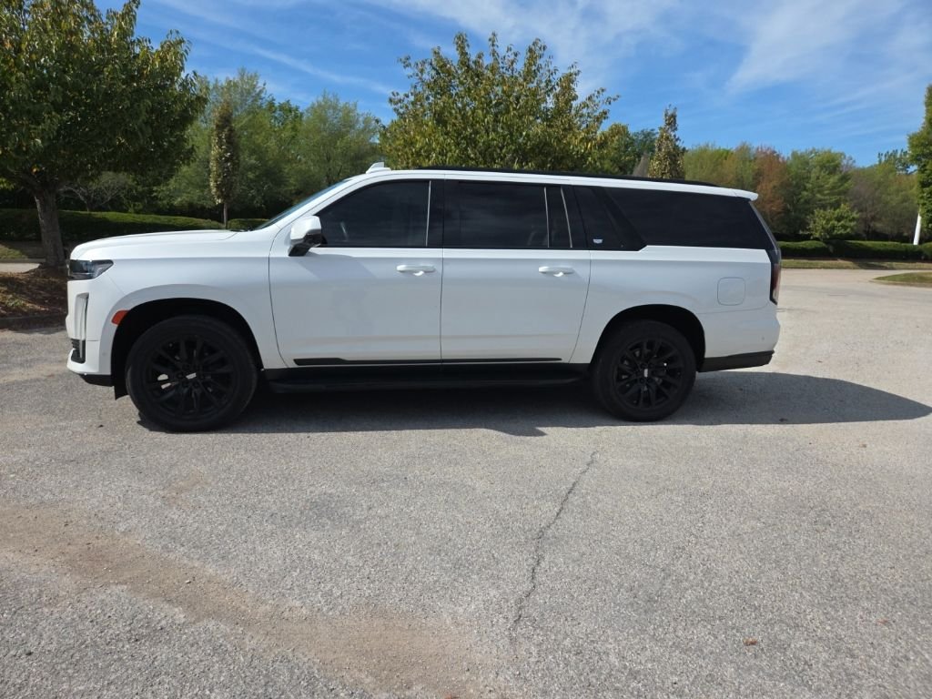 Used 2021 Crystal White Cadillac Sport Platinum image 2