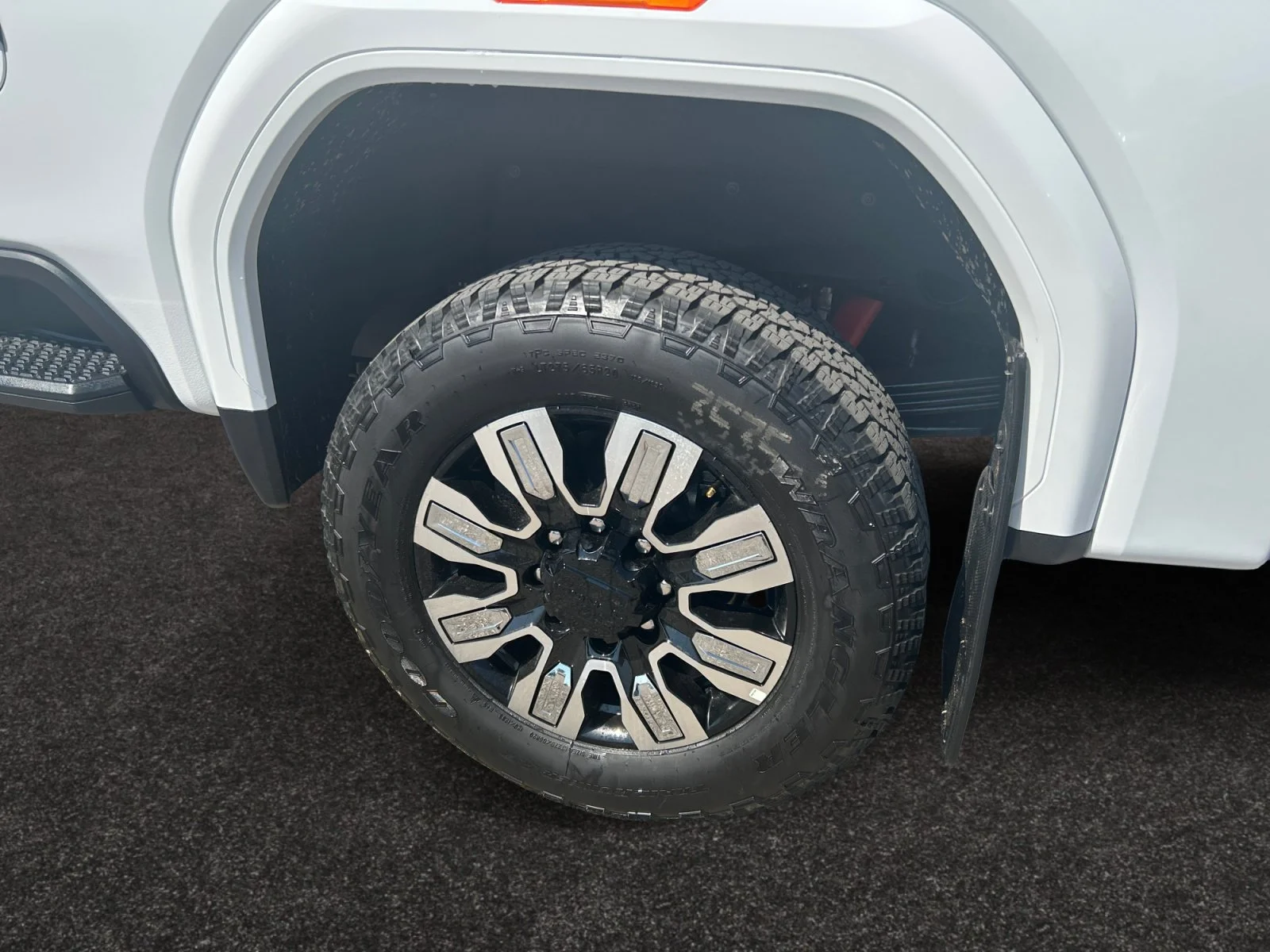 New 2026 Summit White GMC Denali image 9