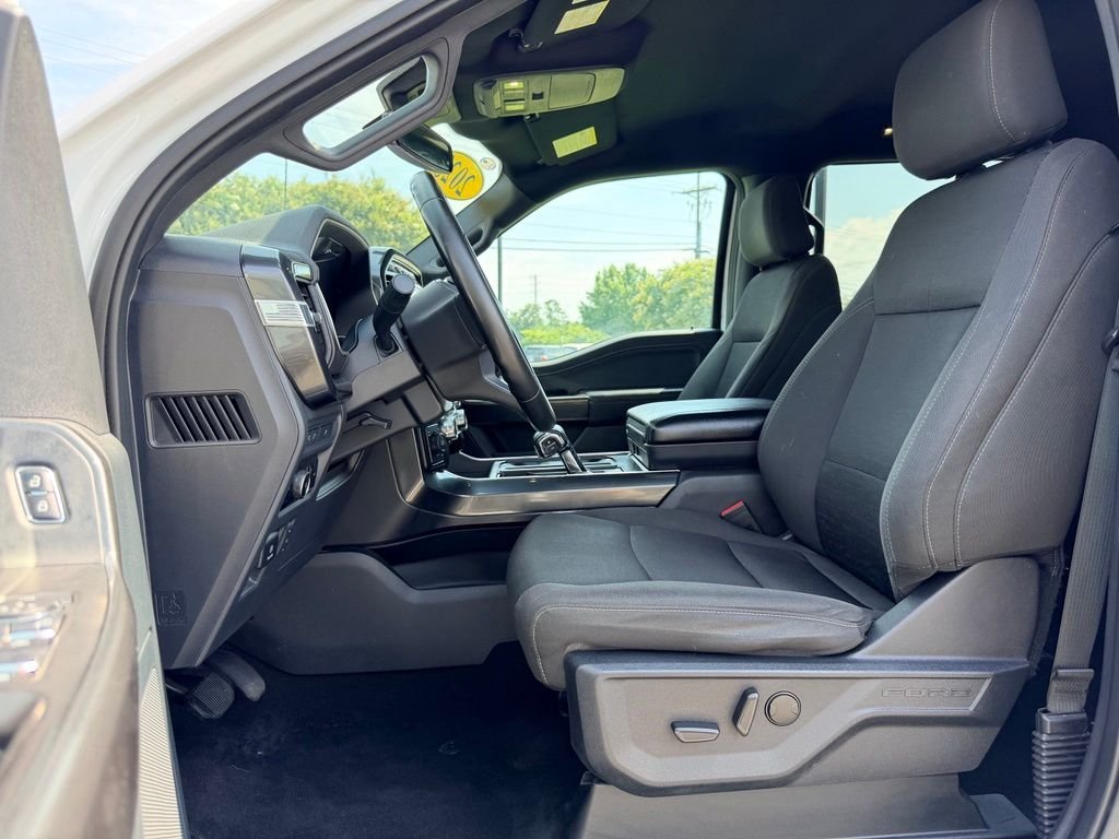 Certified Used 2023 White Ford XLT image 27