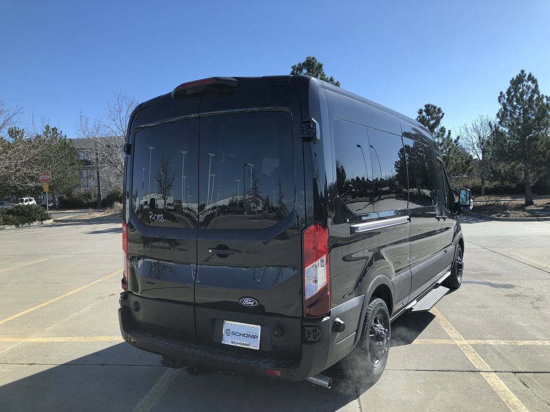 New 2026 Agate Black Metallic Ford XLT image 23