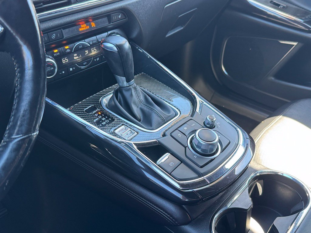 Used 2018 Snowflake White Pearl Mazda Grand Touring image 15