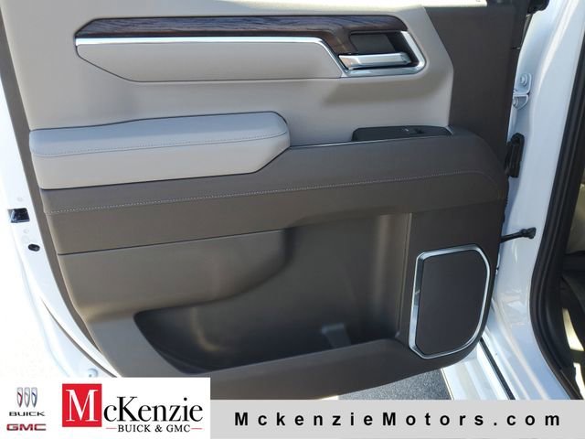 New 2026 Glacier White Tricoat GMC SLT image 23
