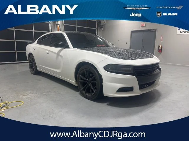 2018 Dodge Charger SXT's photo