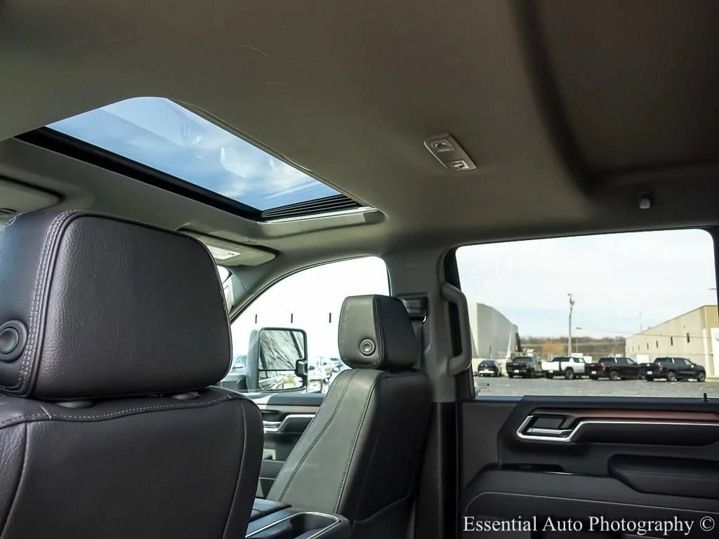 Used 2025 Titanium Rush Metallic GMC Denali image 13