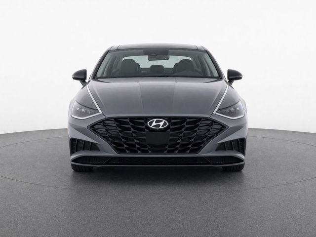 Used 2023 Gray Hyundai SEL Plus image 2