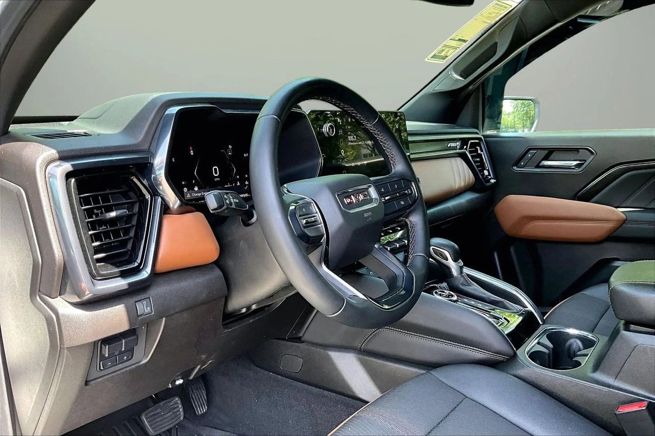 Certified Used 2023 White GMC AT4 image 18