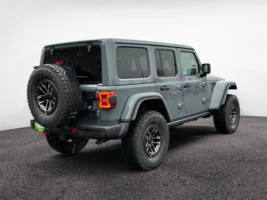 New 2026 Anvil Clear-Coat Exterior Paint Jeep RUBICON X image 5