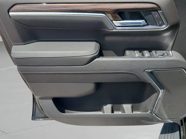 New 2026 Black Chevrolet RST image 16