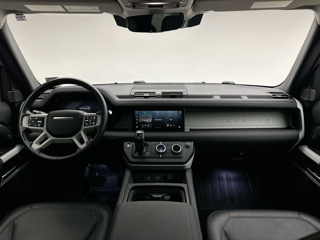 Used 2024 Eiger Gray Metallic Land Rover S image 20