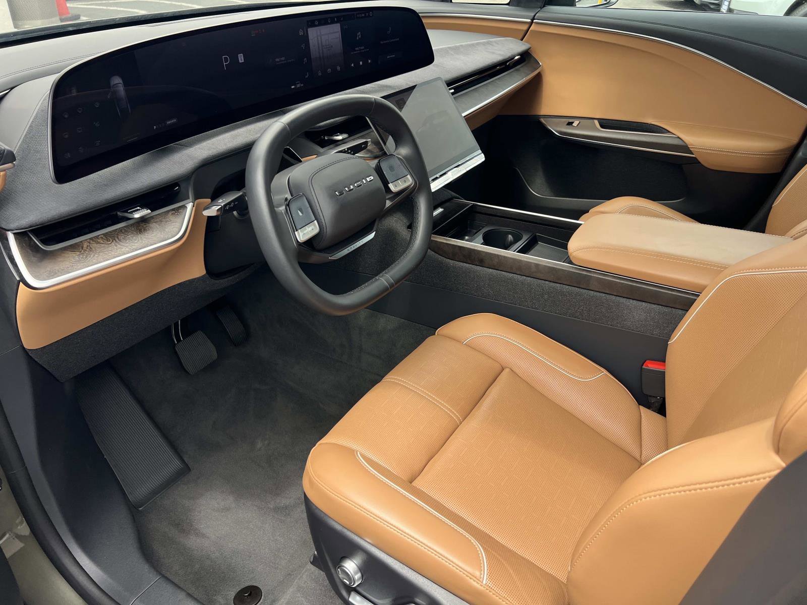 Used 2026 Green Lucid Grand Touring image 6
