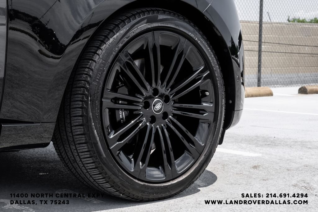 Used 2024 Black Land Rover Autobiography image 68