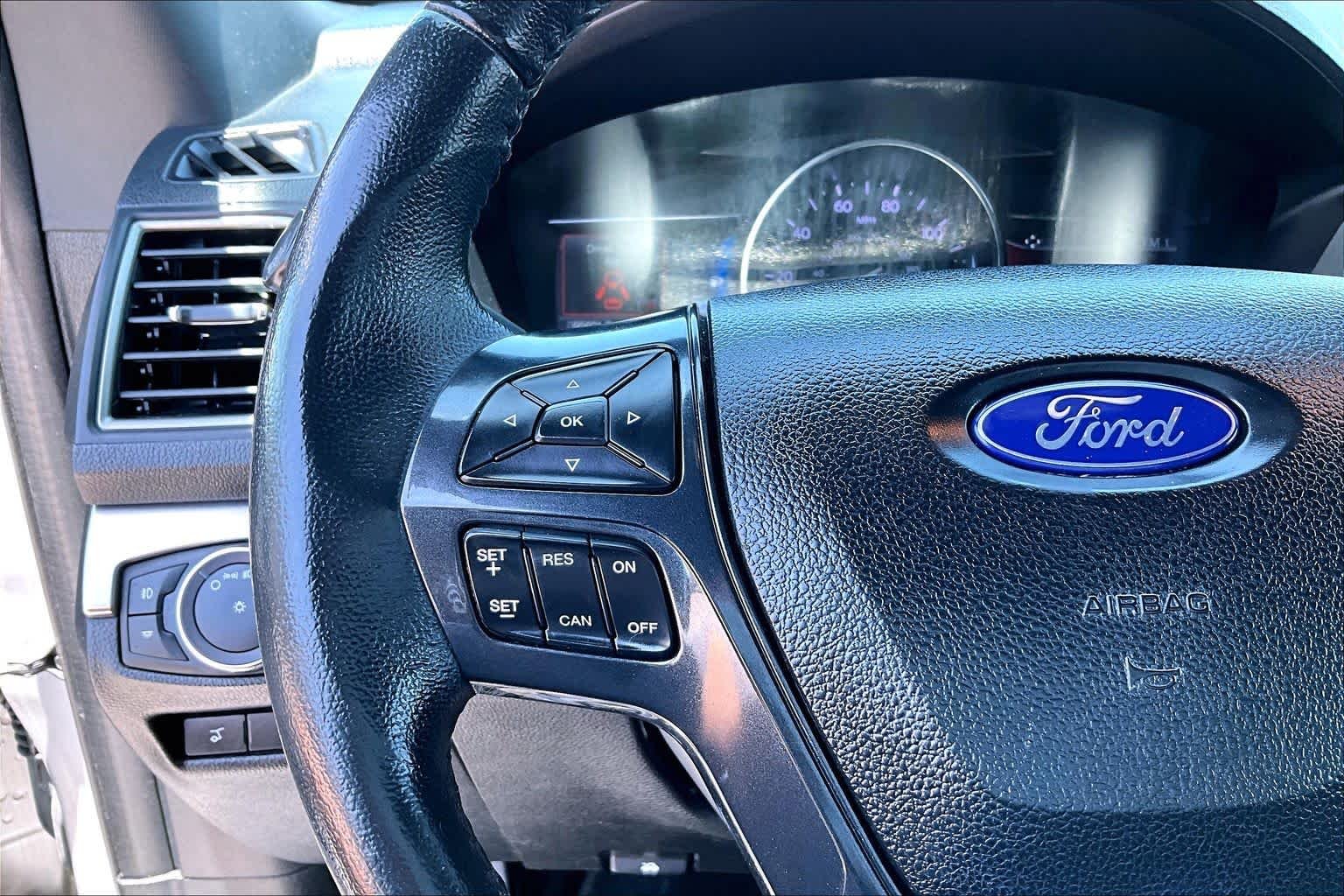 Used 2019 Ingot Silver Metallic Ford XLT image 23