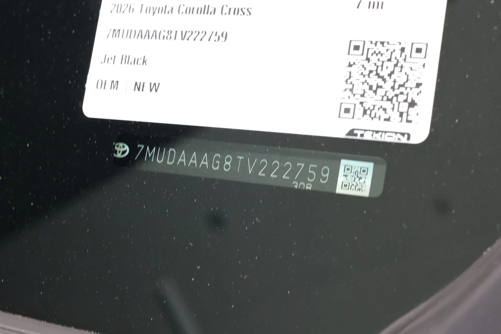 New 2026 Jet Black Toyota XLE image 27