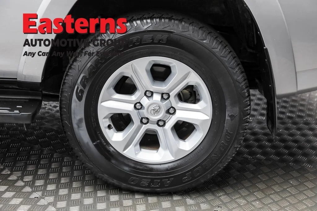 Used 2024 Silver Toyota SR5 image 8