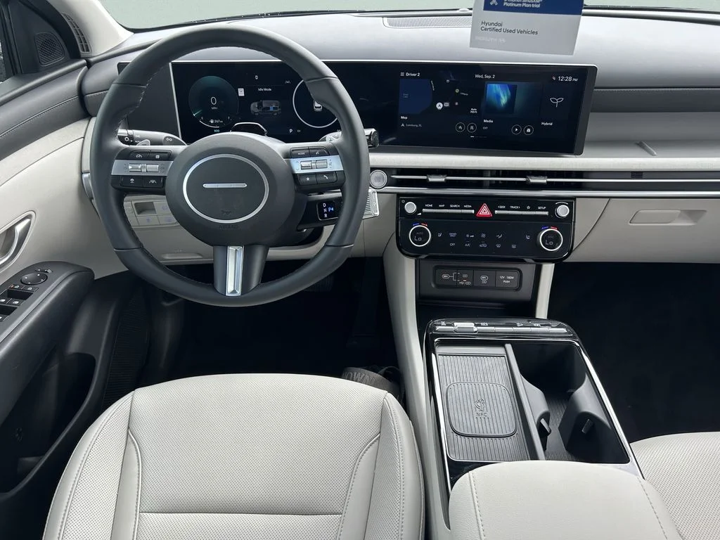 Used 2025 Blue Hyundai SEL Convenience image 19