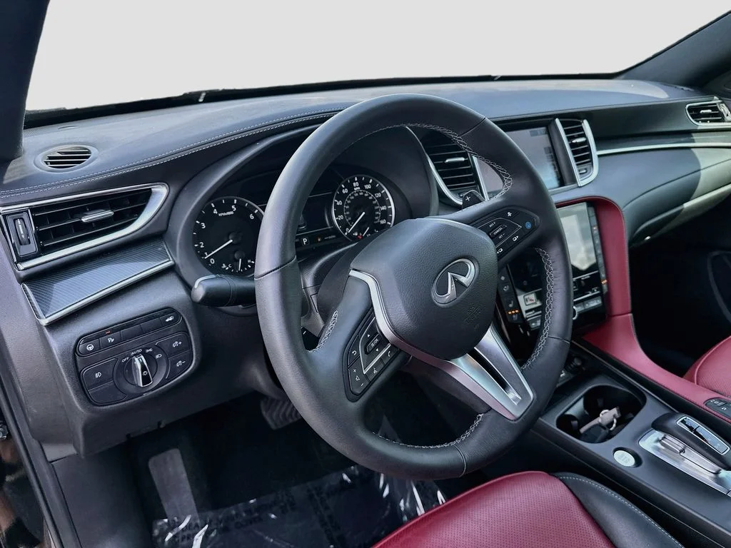 Certified Used 2025 Black Obsidian INFINITI SPORT image 4