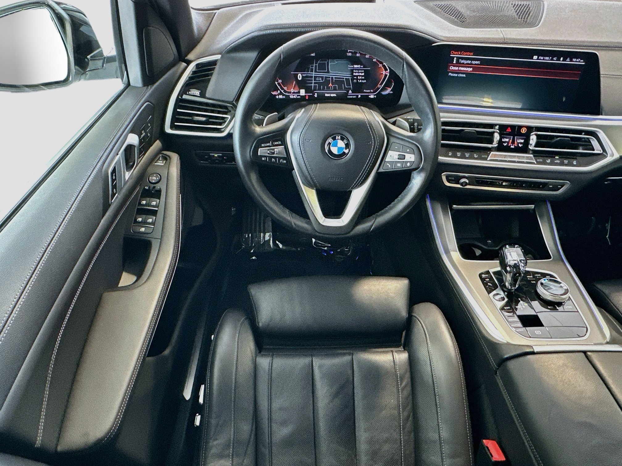 Used 2022 Mineral White Metallic BMW sDrive40i image 21