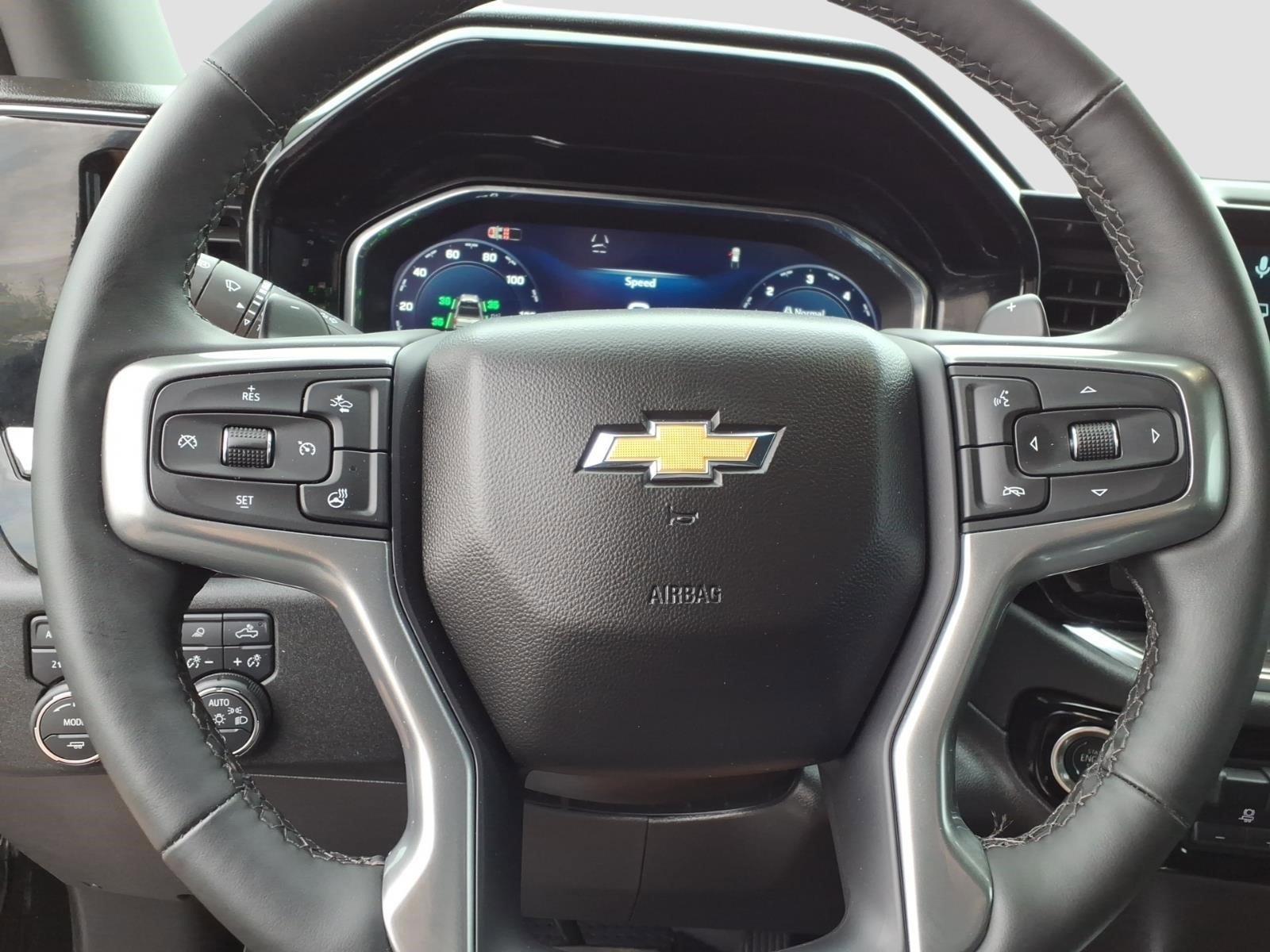 2025 Chevrolet Silverado 1500 LTZ - Photo 27