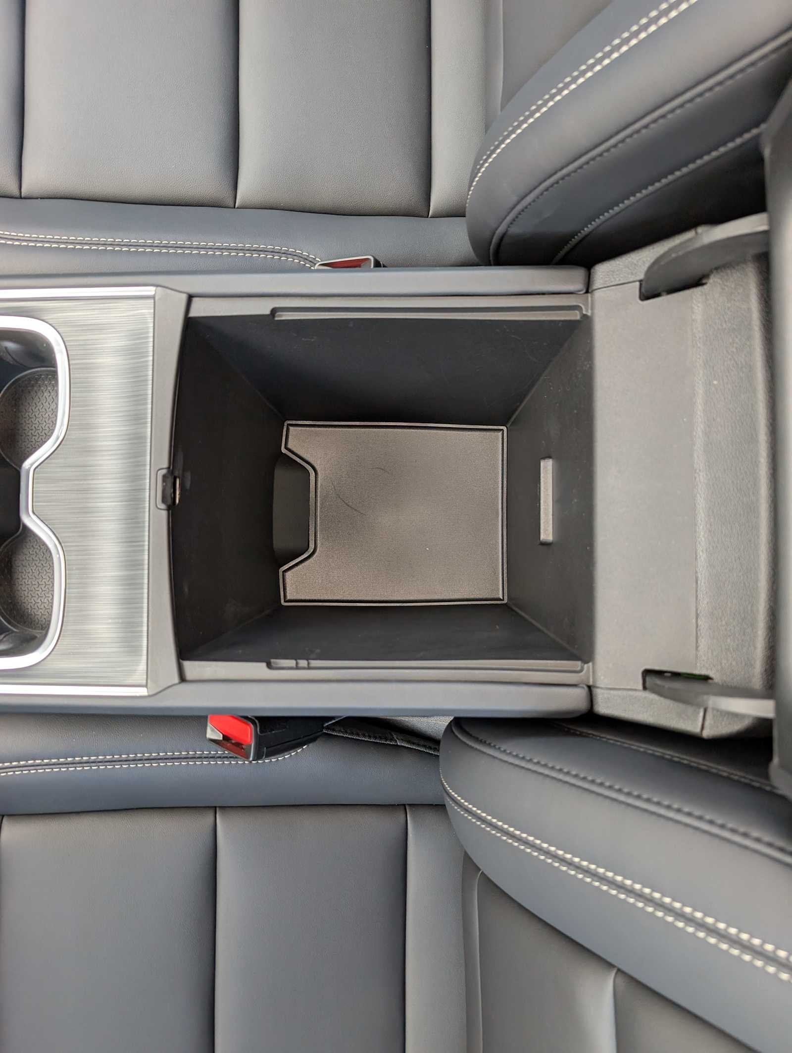 2026 GMC Acadia Elevation - Photo 15