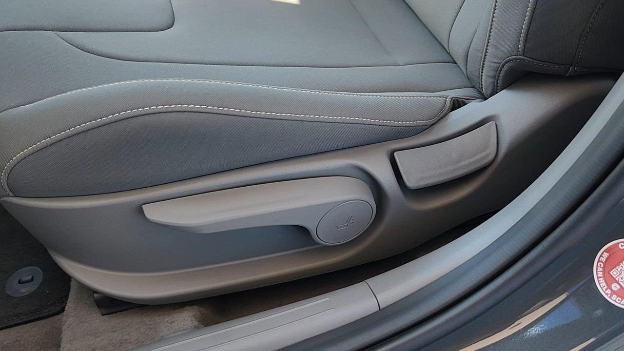 New 2026 Ecotronic Gray Hyundai SEL Sport Premium image 8