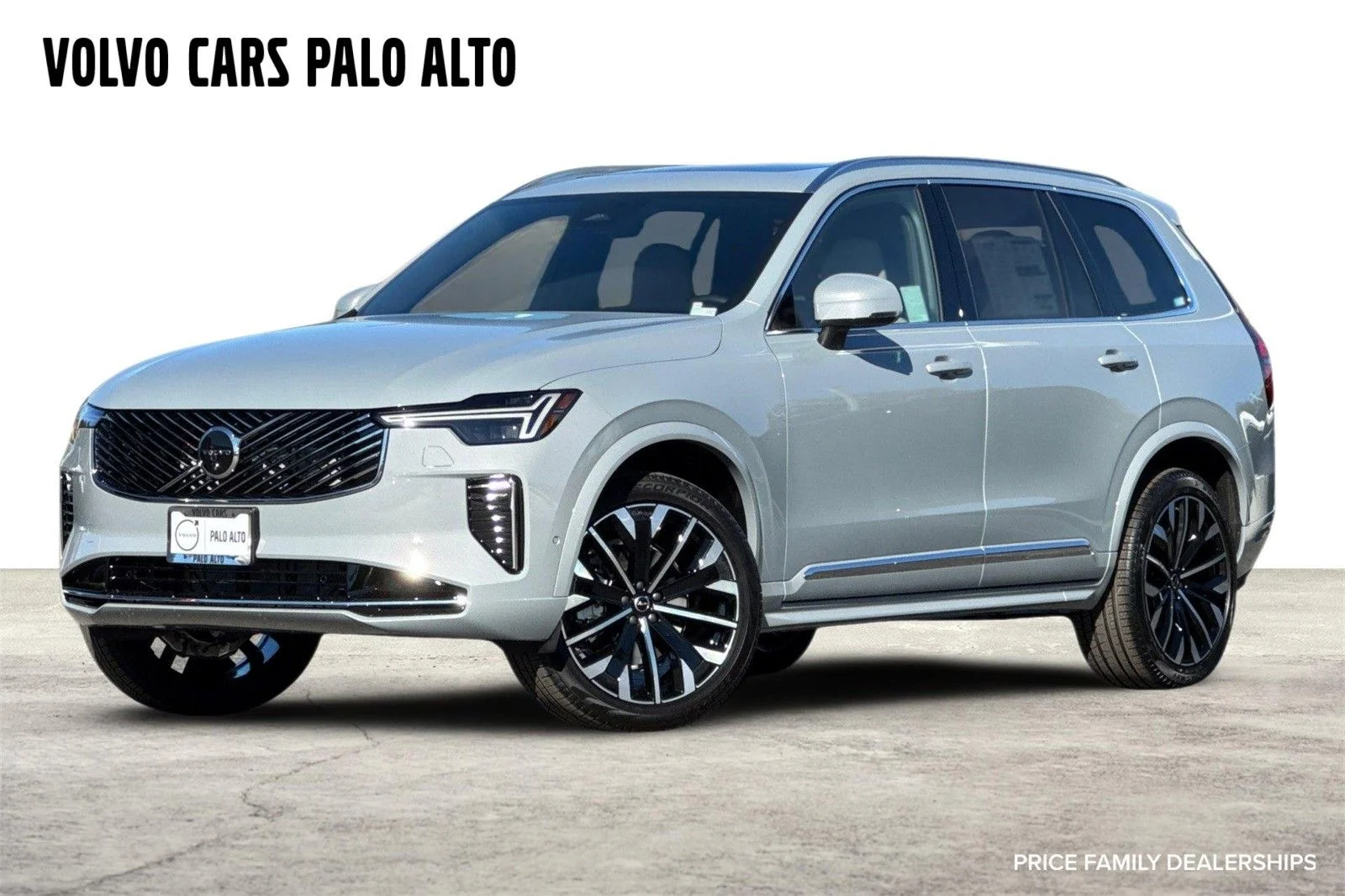 2026 Volvo XC90 B5 Plus Bright 4WD's photo