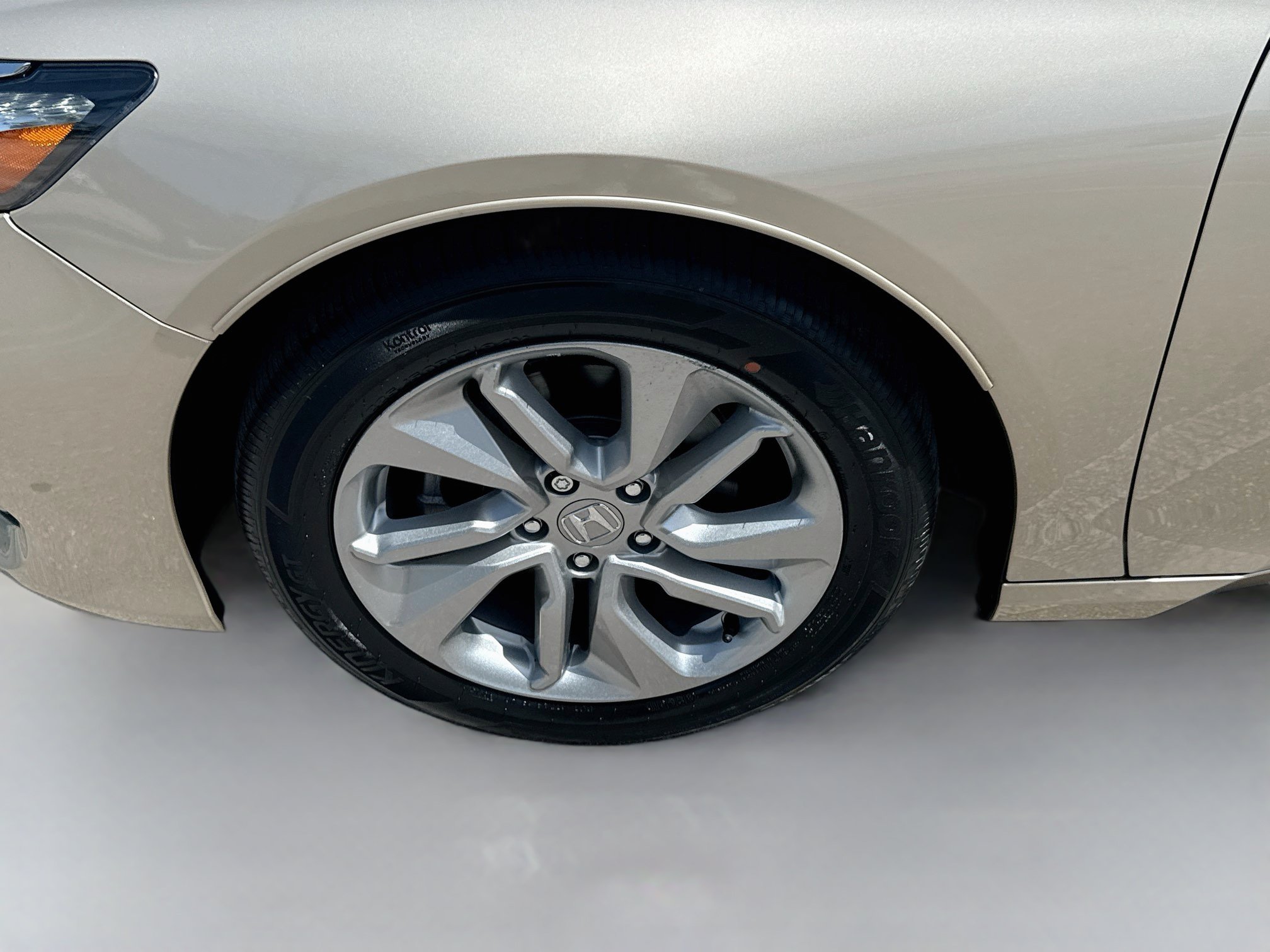 2020 Honda Accord LX - Photo 35