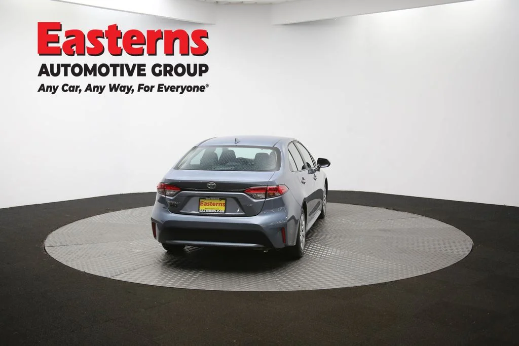Used 2022 Gray Toyota LE image 35