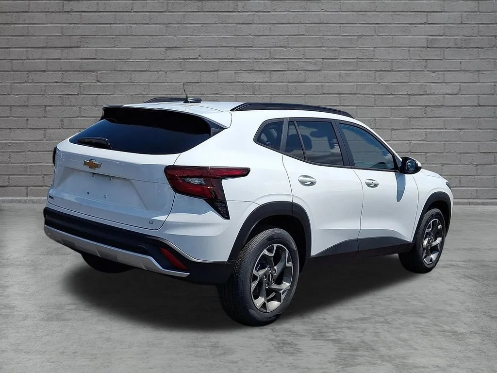 New 2026 Summit White Chevrolet LT image 8