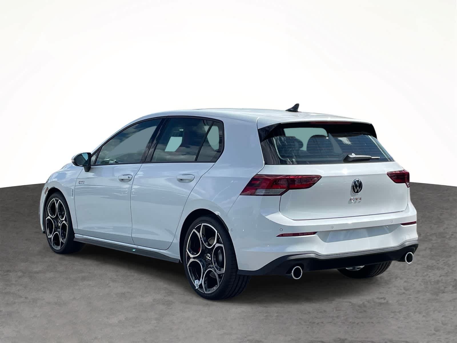 New 2026 Opal White Pearl Volkswagen Autobahn image 5