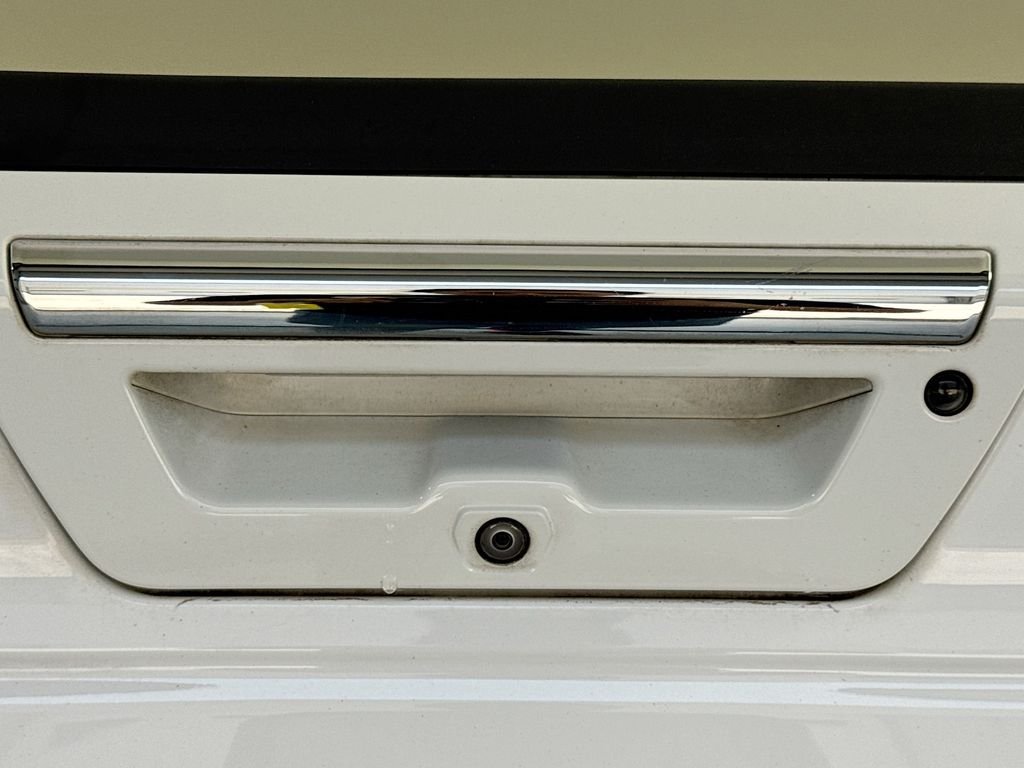 Used 2017 Oxford White Ford Lariat image 35