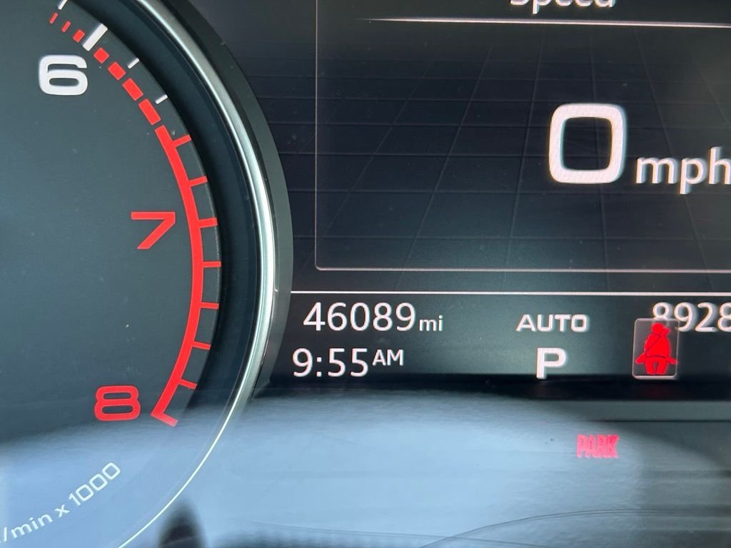 Used 2019  Audi 2.0T Premium image 27