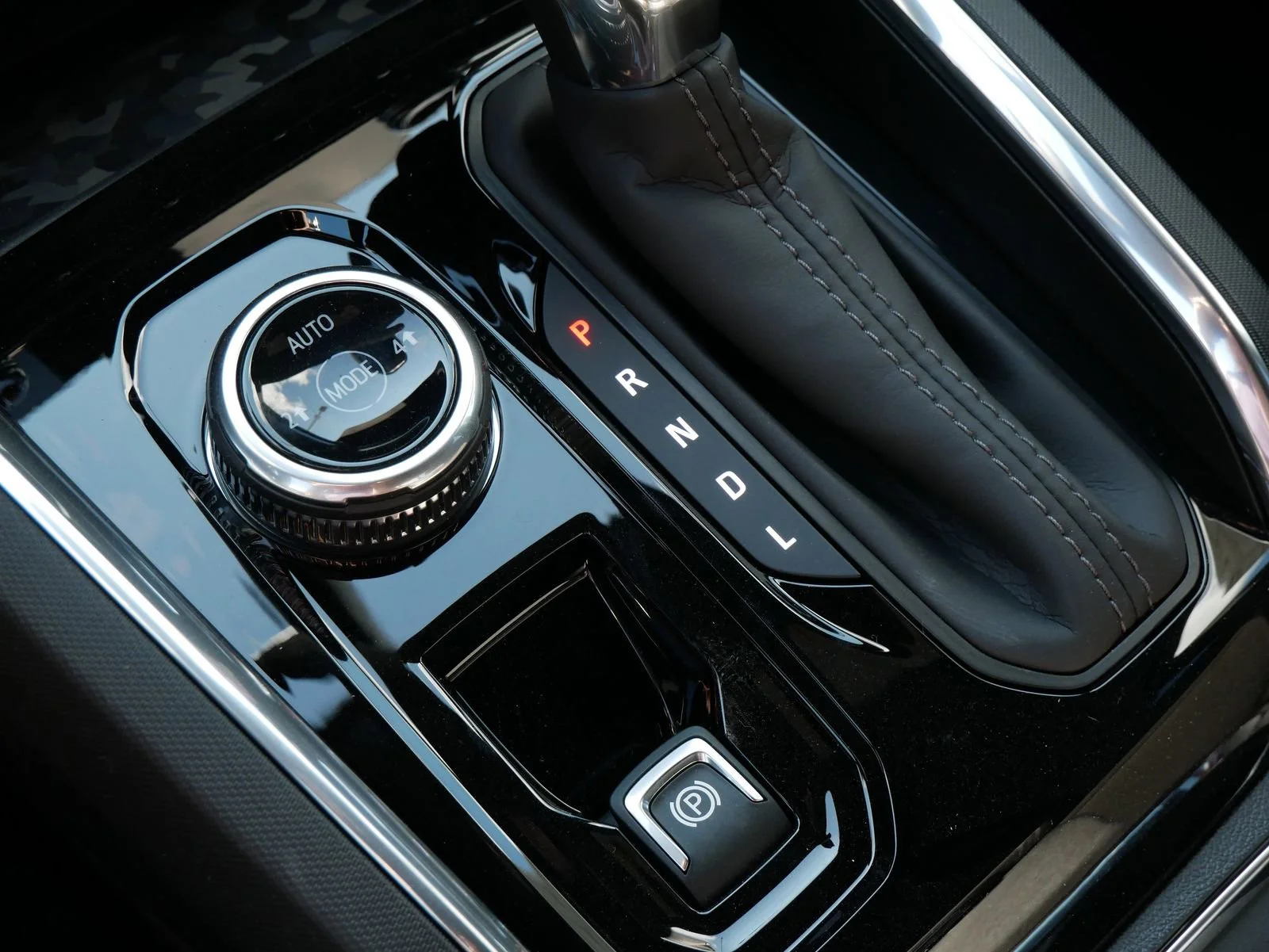 2026 GMC Canyon Elevation - Photo 12