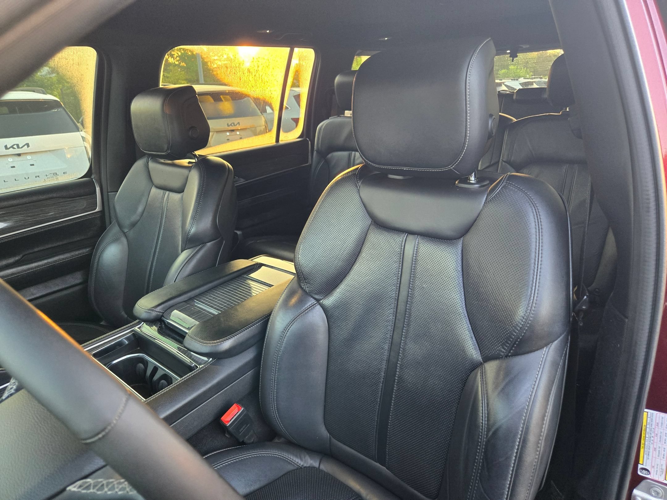 Used 2022 Velvet Red Pearlcoat Jeep Series II image 24